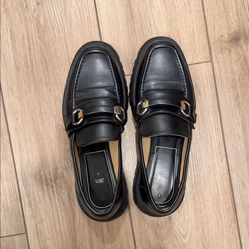 Zara Women Black Leather Slip-On Loafers